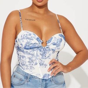 Blue Floral top ring hardware cropped blue white XS